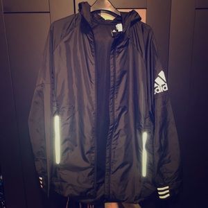 Adidas Rain cost/windbreaker